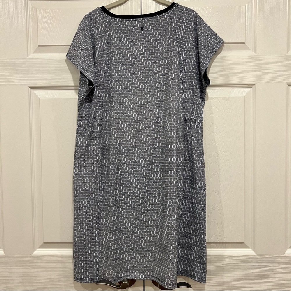 T by Talbots Zip Pocket Adjustable Waist Geometric Midi Dress Womens Size Large - Picture 2 of 9